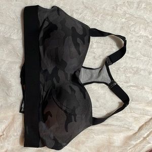 PINK Victoria’s Secret Sports Bra